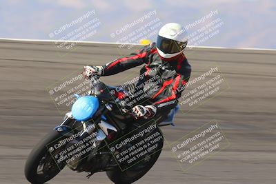 media/Nov-06-2023-Moto Forza (Mon) [[ce023d0744]]/4-Beginner Group/Session 2 (Bowl Tight Speed)/